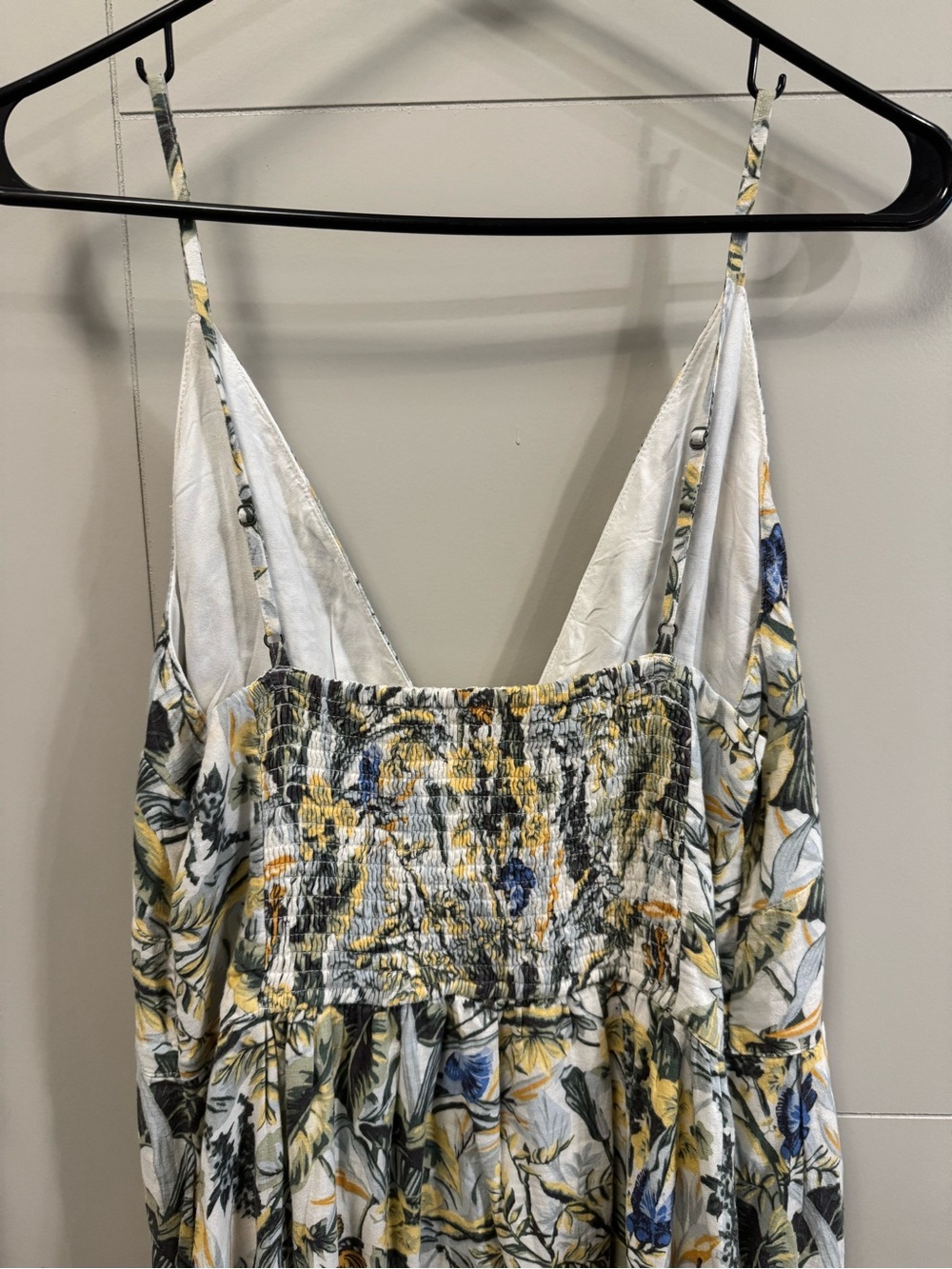 Abercrombie Button-Through Linen Maxi Dress - Picture 6 of 9